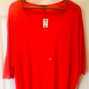 EXPRESS Women’s Dolman Style High Low Top in size Medium